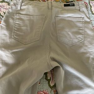 Kut from the Kloth Freda Track Pant. Size 4. Khaki
